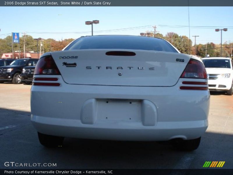 Stone White / Dark Slate Grey 2006 Dodge Stratus SXT Sedan