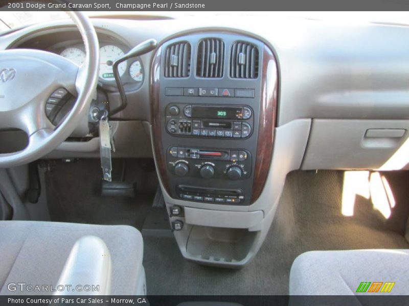 Champagne Pearl / Sandstone 2001 Dodge Grand Caravan Sport