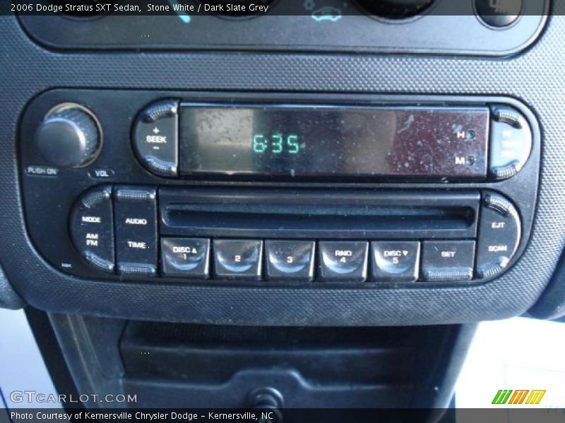 Stone White / Dark Slate Grey 2006 Dodge Stratus SXT Sedan
