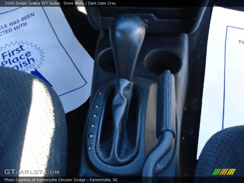  2006 Stratus SXT Sedan 4 Speed Automatic Shifter