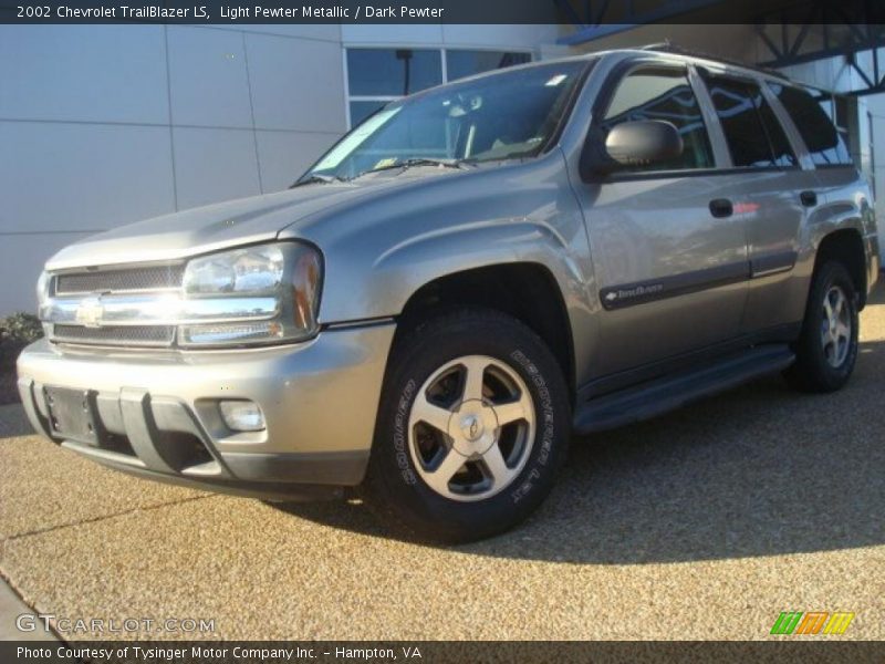 Light Pewter Metallic / Dark Pewter 2002 Chevrolet TrailBlazer LS