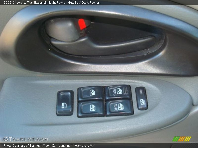 Light Pewter Metallic / Dark Pewter 2002 Chevrolet TrailBlazer LS