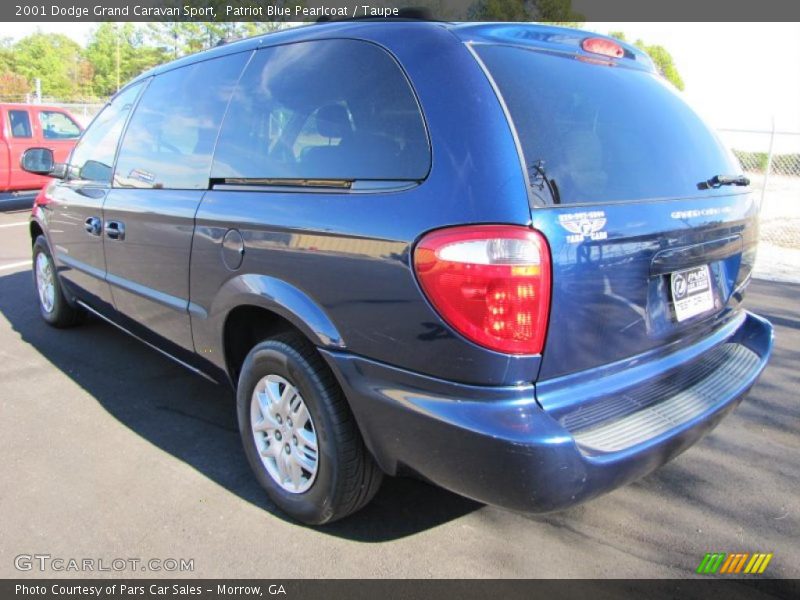 Patriot Blue Pearlcoat / Taupe 2001 Dodge Grand Caravan Sport