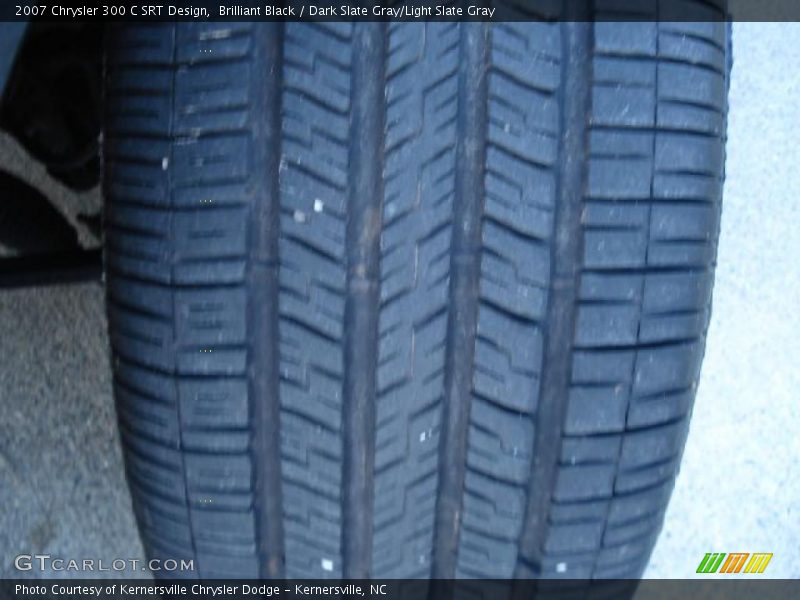 Brilliant Black / Dark Slate Gray/Light Slate Gray 2007 Chrysler 300 C SRT Design