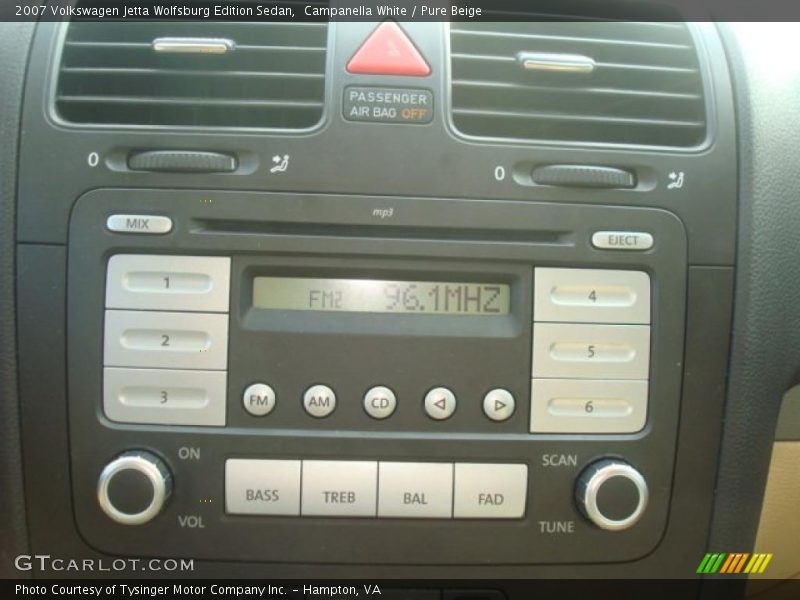 Campanella White / Pure Beige 2007 Volkswagen Jetta Wolfsburg Edition Sedan