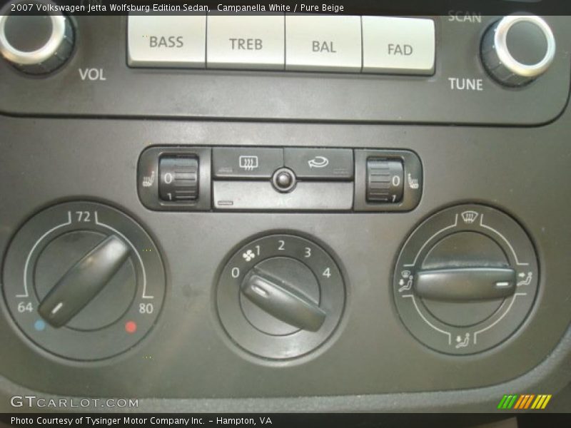 Campanella White / Pure Beige 2007 Volkswagen Jetta Wolfsburg Edition Sedan
