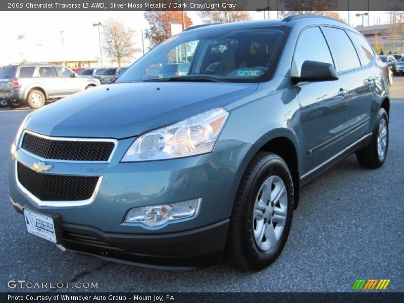 Silver Moss Metallic / Dark Gray/Light Gray 2009 Chevrolet Traverse LS AWD