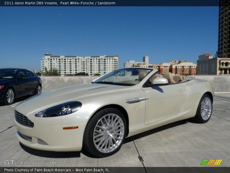 Pearl White-Porsche / Sandstorm 2011 Aston Martin DB9 Volante