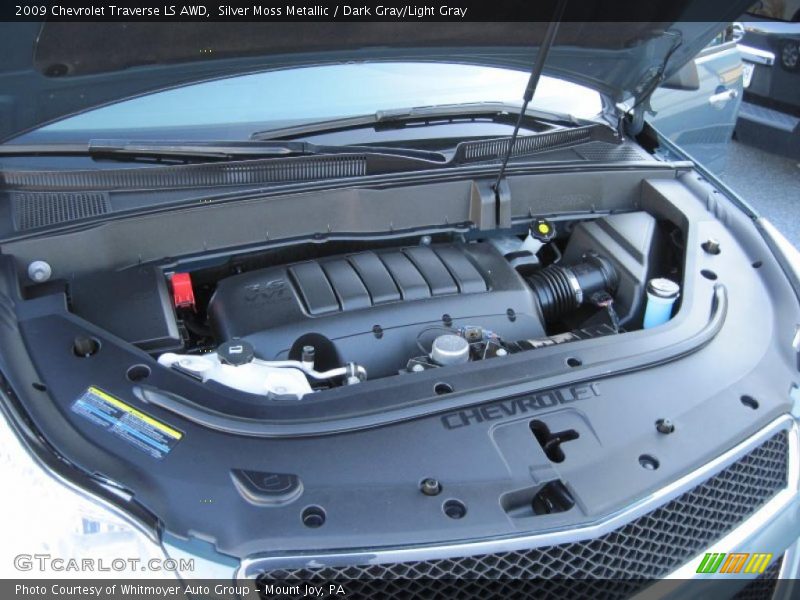 Silver Moss Metallic / Dark Gray/Light Gray 2009 Chevrolet Traverse LS AWD