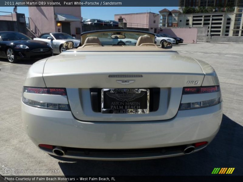 Pearl White-Porsche / Sandstorm 2011 Aston Martin DB9 Volante