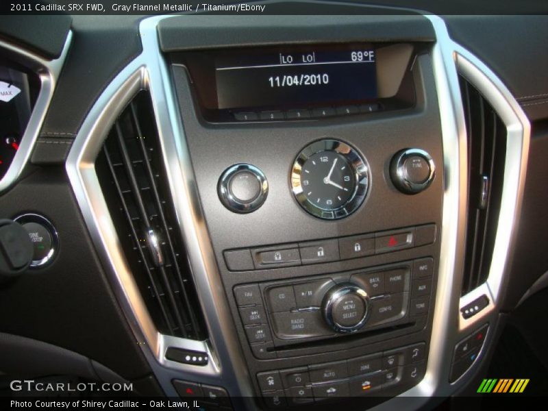 Gray Flannel Metallic / Titanium/Ebony 2011 Cadillac SRX FWD