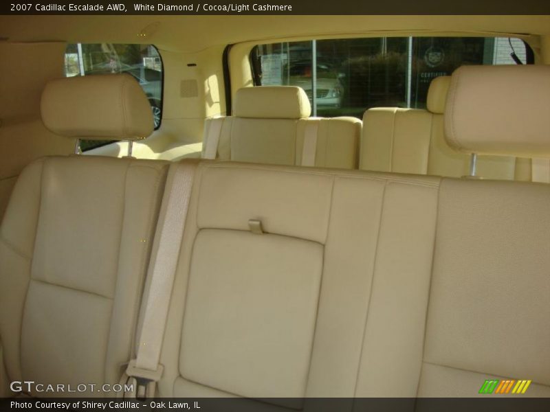 White Diamond / Cocoa/Light Cashmere 2007 Cadillac Escalade AWD