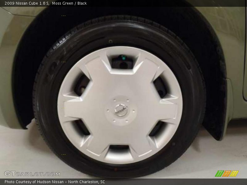 Moss Green / Black 2009 Nissan Cube 1.8 S