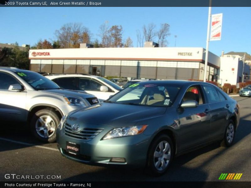 Aloe Green Metallic / Bisque 2009 Toyota Camry LE