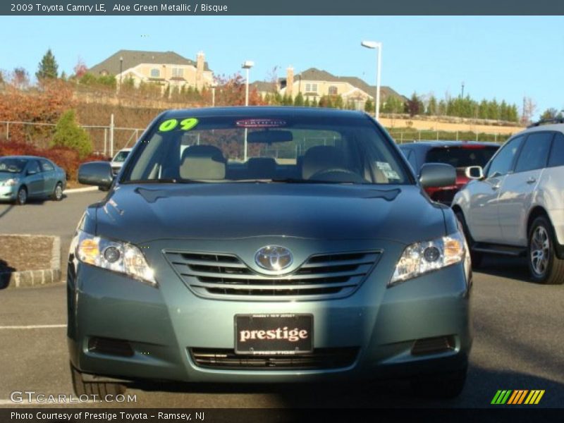 Aloe Green Metallic / Bisque 2009 Toyota Camry LE