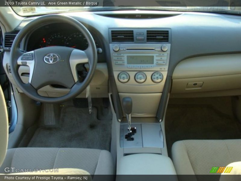 Aloe Green Metallic / Bisque 2009 Toyota Camry LE