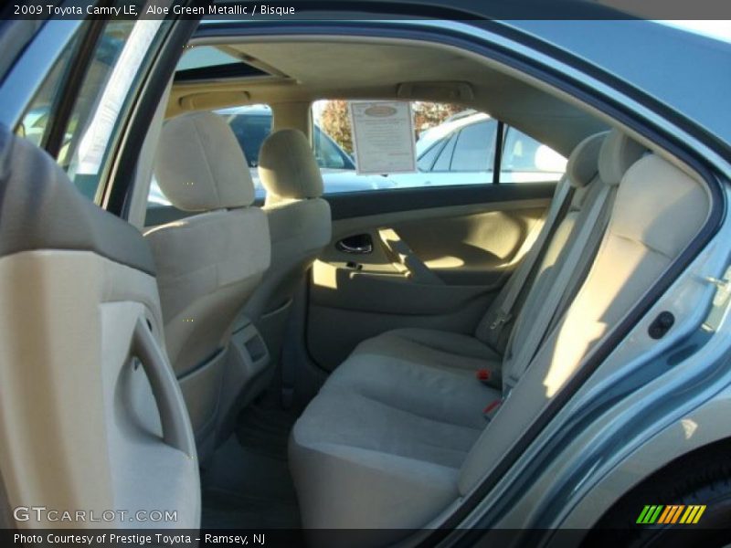 Aloe Green Metallic / Bisque 2009 Toyota Camry LE