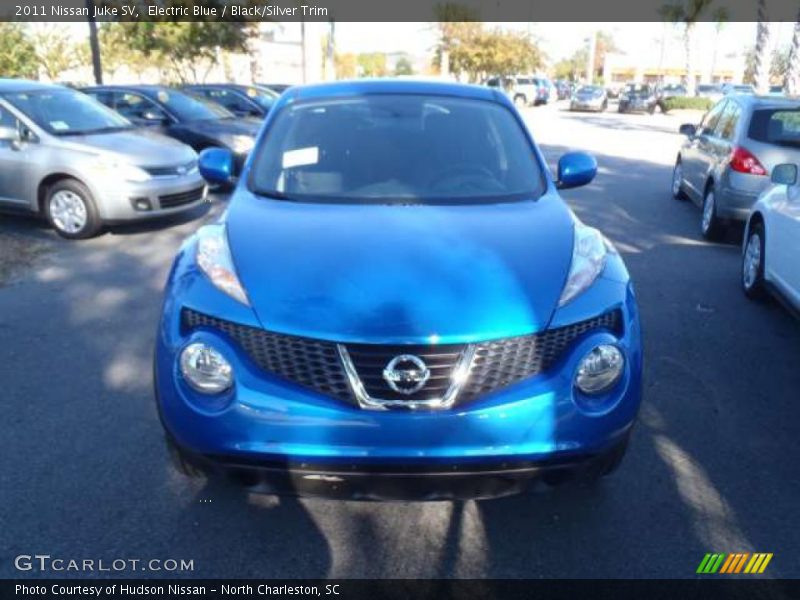 Electric Blue / Black/Silver Trim 2011 Nissan Juke SV