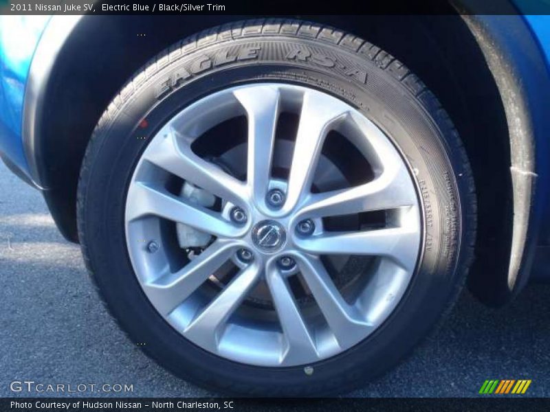  2011 Juke SV Wheel