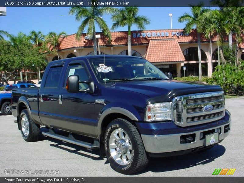 True Blue Metallic / Tan 2005 Ford F250 Super Duty Lariat Crew Cab
