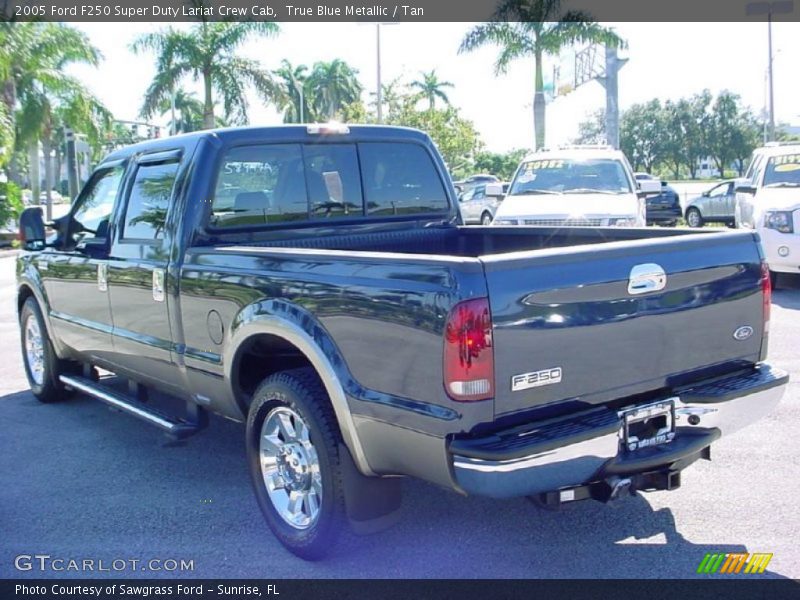 True Blue Metallic / Tan 2005 Ford F250 Super Duty Lariat Crew Cab