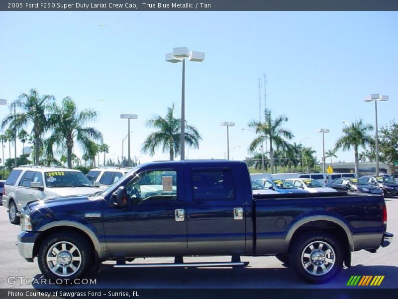 True Blue Metallic / Tan 2005 Ford F250 Super Duty Lariat Crew Cab