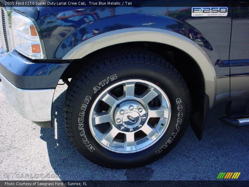 2005 F250 Super Duty Lariat Crew Cab Wheel