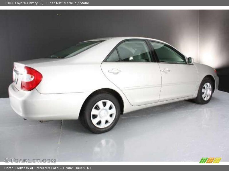 Lunar Mist Metallic / Stone 2004 Toyota Camry LE