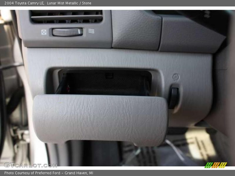 Lunar Mist Metallic / Stone 2004 Toyota Camry LE