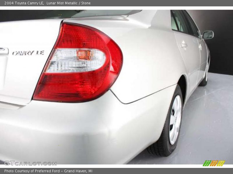 Lunar Mist Metallic / Stone 2004 Toyota Camry LE