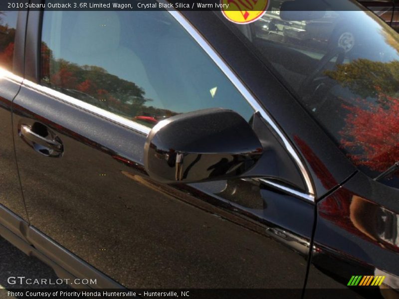 Crystal Black Silica / Warm Ivory 2010 Subaru Outback 3.6R Limited Wagon