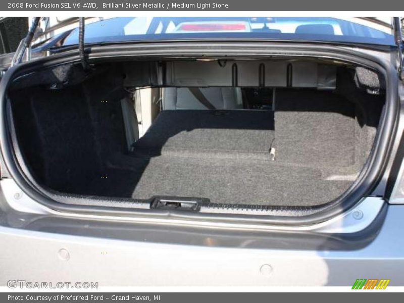  2008 Fusion SEL V6 AWD Trunk