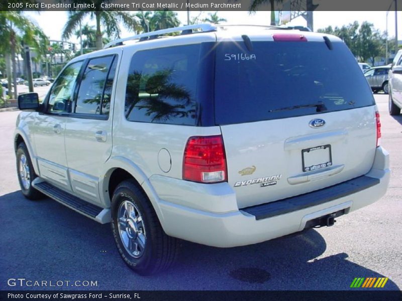 Cashmere Tri Coat Metallic / Medium Parchment 2005 Ford Expedition Limited
