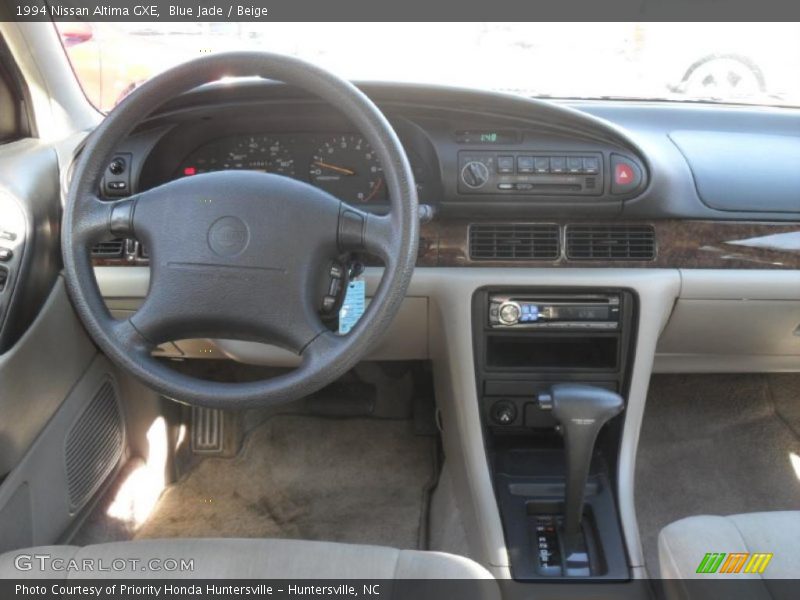  1994 Altima GXE Beige Interior