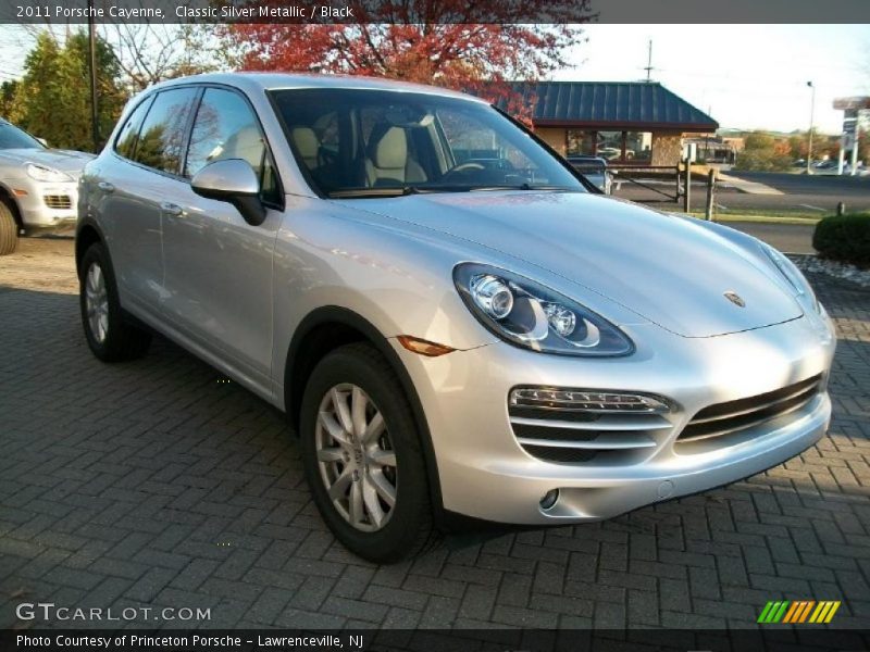 Classic Silver Metallic / Black 2011 Porsche Cayenne