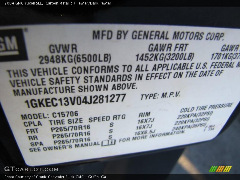 Carbon Metallic / Pewter/Dark Pewter 2004 GMC Yukon SLE