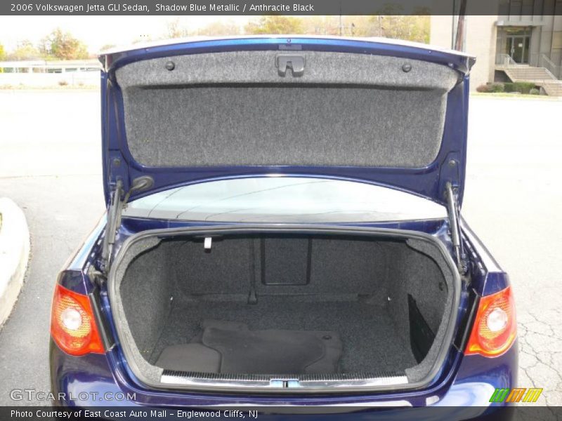  2006 Jetta GLI Sedan Trunk