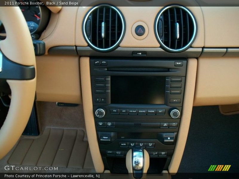 Navigation of 2011 Boxster 