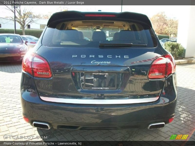 Dark Blue Metallic / Luxor Beige 2011 Porsche Cayenne
