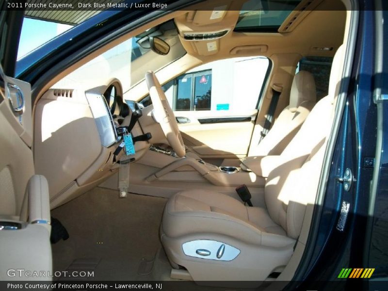 Dark Blue Metallic / Luxor Beige 2011 Porsche Cayenne