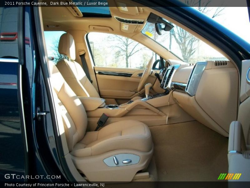 Dark Blue Metallic / Luxor Beige 2011 Porsche Cayenne