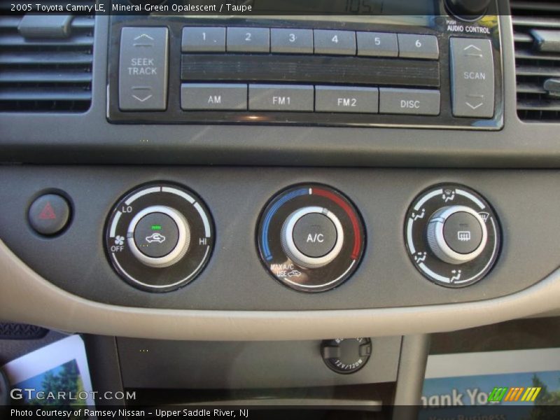Mineral Green Opalescent / Taupe 2005 Toyota Camry LE