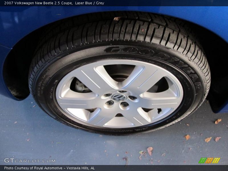 Laser Blue / Grey 2007 Volkswagen New Beetle 2.5 Coupe