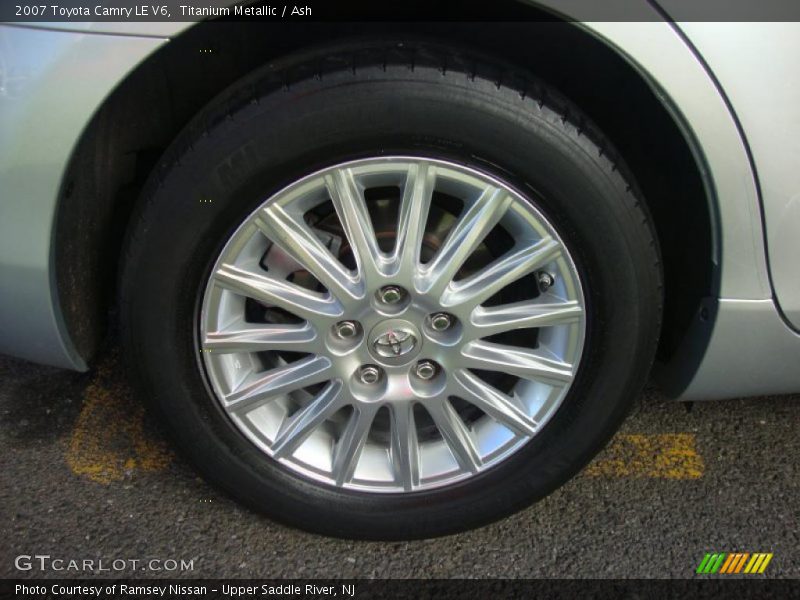 Titanium Metallic / Ash 2007 Toyota Camry LE V6