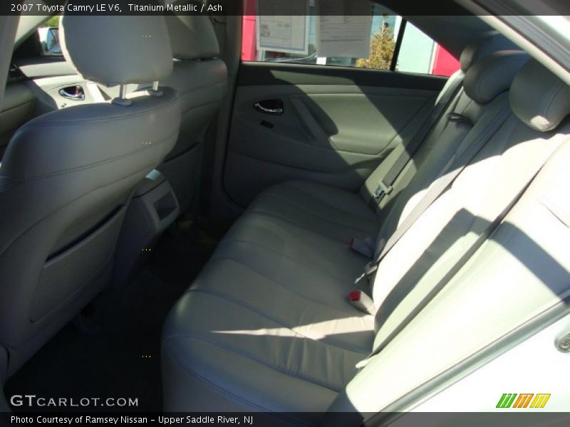 Titanium Metallic / Ash 2007 Toyota Camry LE V6