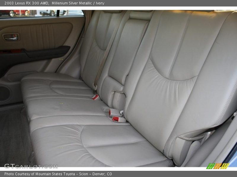 Millenium Silver Metallic / Ivory 2003 Lexus RX 300 AWD