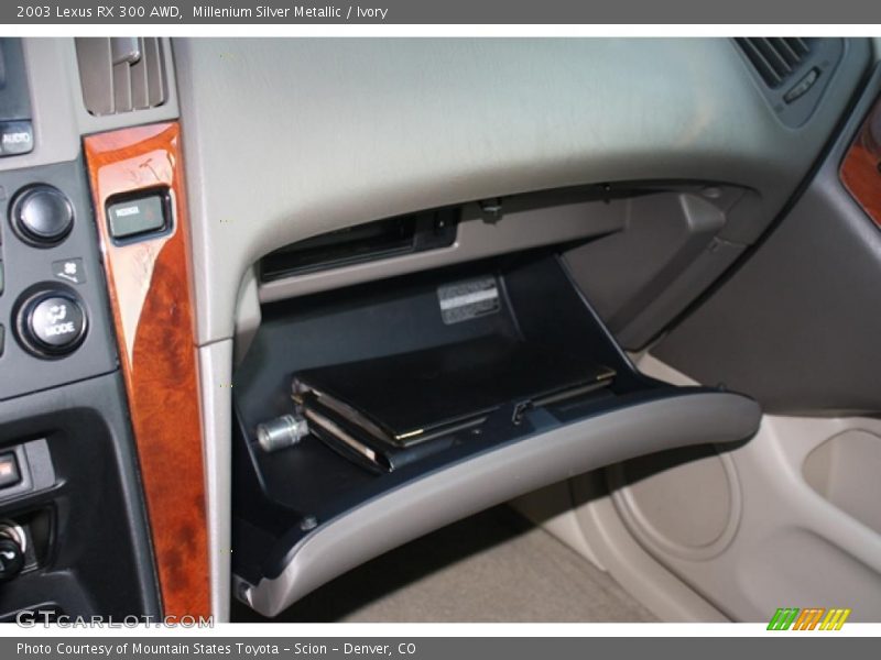 Millenium Silver Metallic / Ivory 2003 Lexus RX 300 AWD