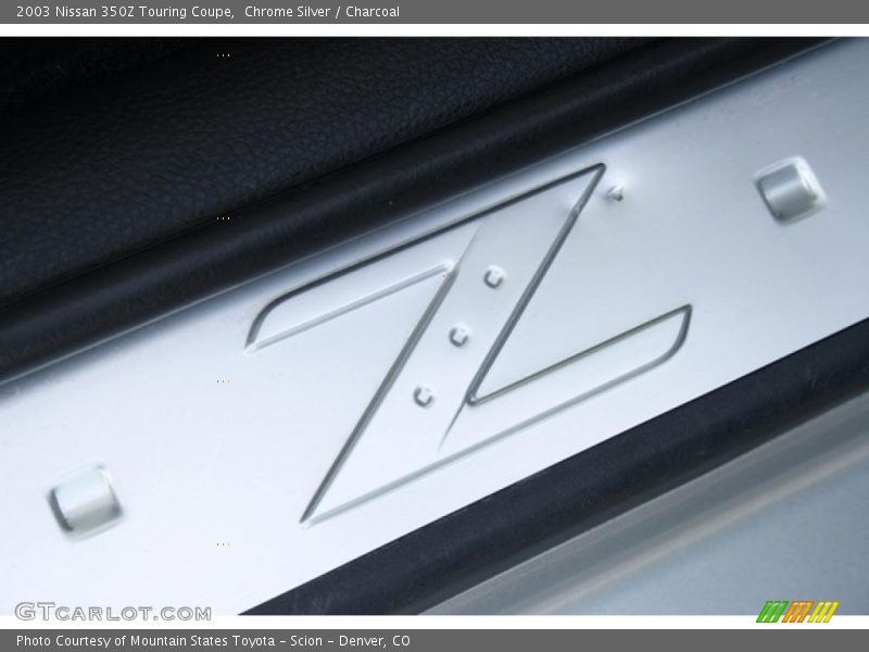  2003 350Z Touring Coupe Logo