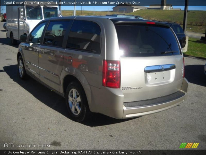 Light Sandstone Metallic / Medium Slate Gray/Light Shale 2008 Dodge Grand Caravan SXT