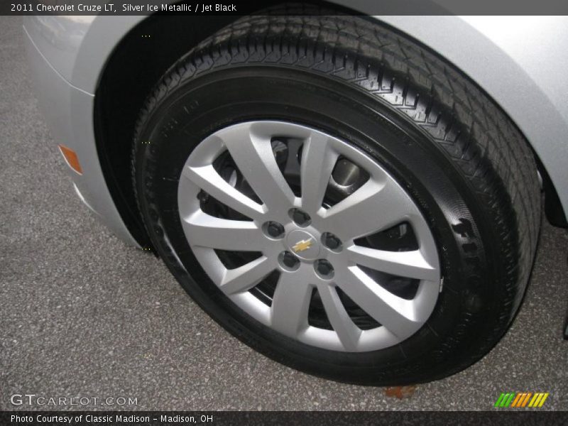 2011 Cruze LT Wheel